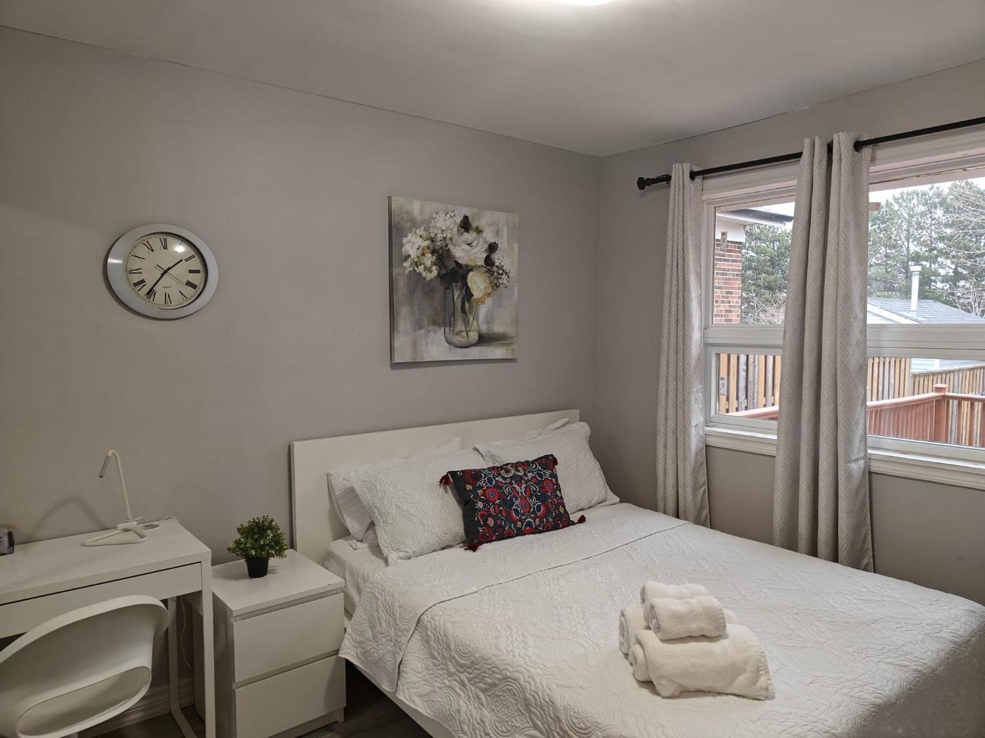 Spacious Mbr Near Kennedy Subway & Go Toronto Ngoại thất bức ảnh